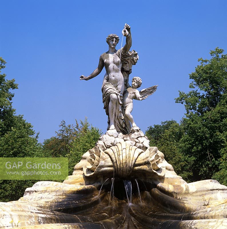 Fontaine d'Amour. à Cliveden dans le Buckinghamshire