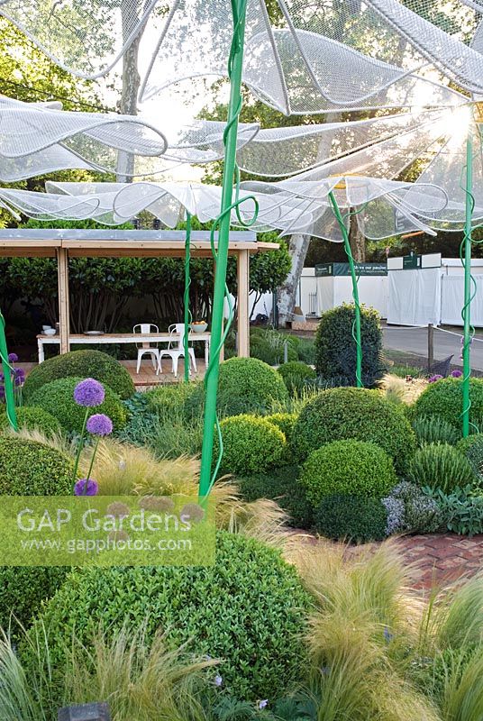 The Oceanico Garden, Design Diarmuid Gavin et Sir Terence Conran, sponsors The Oceanico Group - Chelsea Flower Show 2008