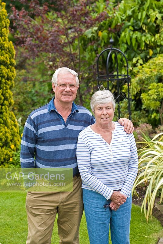 Angus et Sally Clark, 69 Well Lane, NGS garden, Gayton, Cheshire