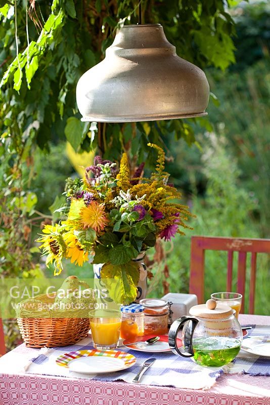 Set de table pour le petit déjeuner, Garden Towanda, Mistelbach Autriche