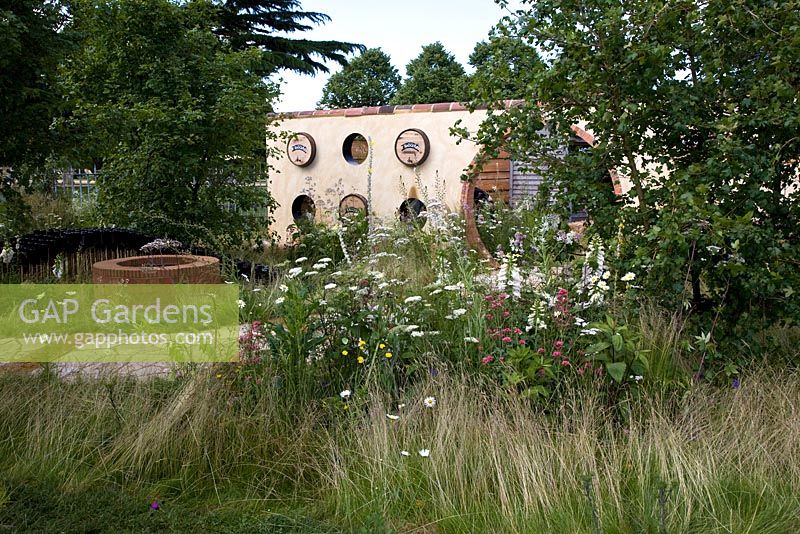 'The Badger Beer Garden '- Médaillé d'argent doré - RHS Hampton Court Flower Show 2012
