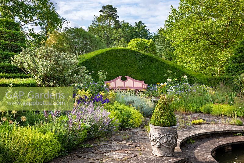 The Lily Pool Garden, Highgrove juillet 2013.