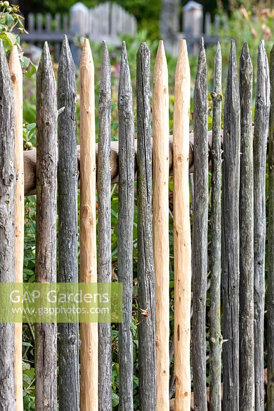 Anciens et nouveaux enjeux dans une clôture en bois