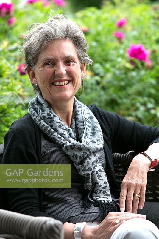 Designer de jardin Ellen Knoeff-Vriend. Portrait