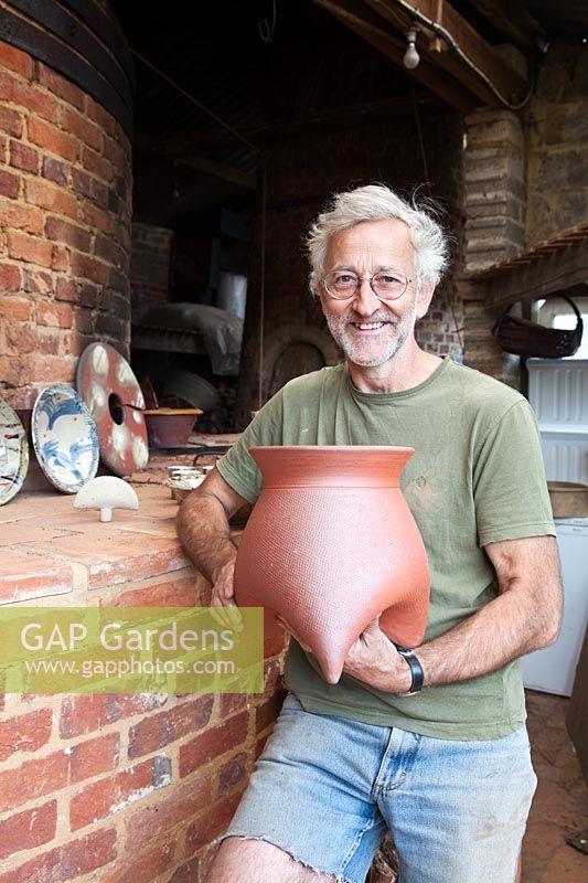 Jonathan Garratt, Garden Potter, Dorset