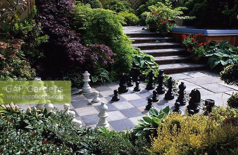 Chelsea FS 2002 Design Geoff Whiten Grand jeu d'échecs dans le jardin