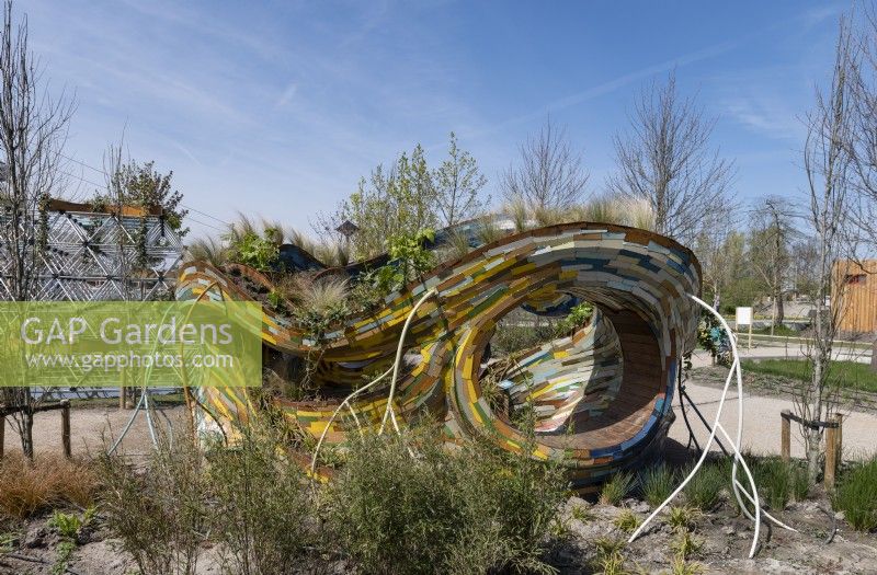 Almere Pays-Bas 19 avril 2022Floriade Expo 2022. Un festival et une exposition de jardin botanique décennal, cette année qui se déroule à Almere, Flevoland. Treeport Zundert s'inspire des couleurs du peintre né à Zundert, Vincent van Gogh.