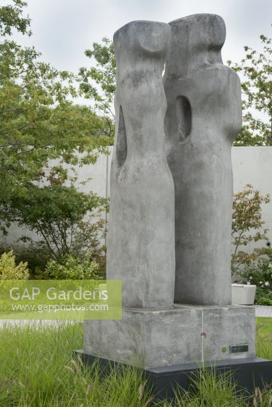 Sculptures de Barbara Hepworth exposées au Hepworth Garden, Wakefield