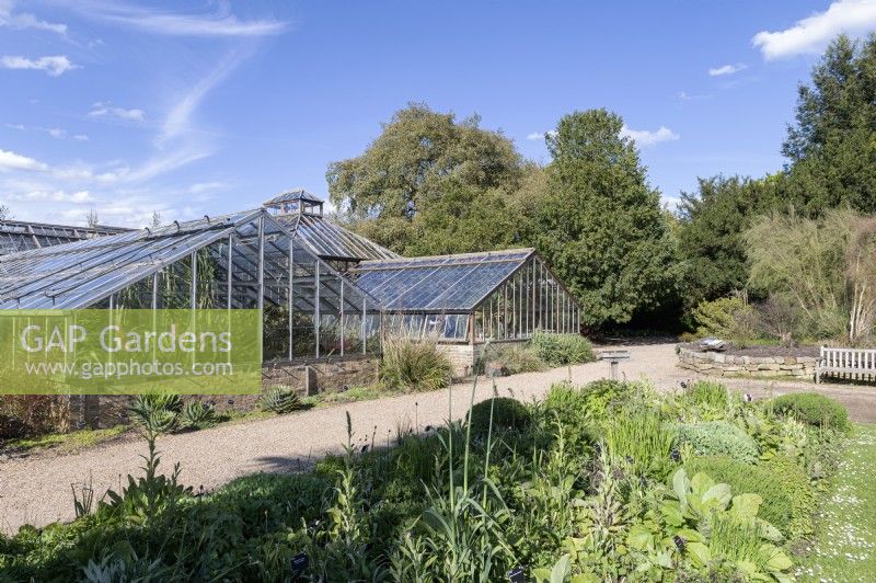 Jardins botaniques de Cambridge Angleterre Royaume-Uni. Vues générales. Maisons de verre 