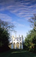 Temple gothique à Painshill à Surrey
