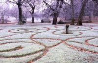 Labyrinthe labyrinthe moderne par Adrian Fisher - Parham, Sussex