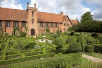 Le Tudor Old Palace et Knot Garden - Hatfield House, Hertfordshire