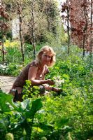 Geke Rook, propriétaire du Dutch Spring garden avec plantation de bulbes spéciaux - Jankslooster, Hollande