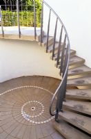 Escalier à Babel, conçu par des designers italiens - International Gardens Fetsival, Chaumont-sur-Loire, France 2004