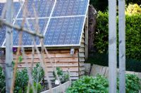 Toit lambrissé solaire de cabanon dans le potager - Ham Cottage, Sussex