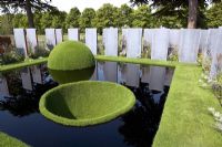 Le jardin World Vision propulsé par Plantify.co.uk. Conception - FlemonsWarlandDesign. Hampton Court 2011