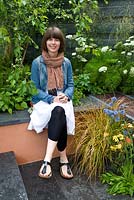 Designer Catherine MacDonald - 'The Landform Garden' - Médaillée d'or et meilleur jardin d'été - RHS Hampton Court Flower Show 2012