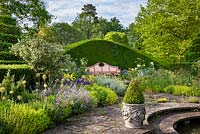 The Lily Pool Garden, Highgrove juillet 2013.