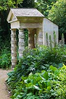Folie à l'acanthe. Jardin Rococo de Painswick, Gloucestershire