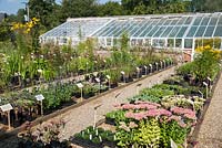 Zone de vente d'usine. Forde Abbey, nr Chard, Dorset, Royaume-Uni