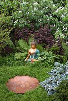 Twenty One Senses, BBC Gardener's World Live 2014, explorant la vaste gamme de sens qui sont utilisés dans la vie quotidienne dans ce jardin sensoriel