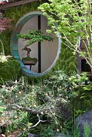 Edo no Niwa, illustrant la période Edo au Japon où l'horticulture est devenue accessible à tous les Japonais - c'est un jardin pour tout le monde sans classe ni richesse - RHS Chelsea Flower Show, 2015