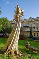 Sculpture d'arbre faite avec une tronçonneuse, sculpté, West Mall Gardens, Bristol