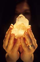 utiliser du cristal de quartz pour la guérisonJG REQUEST REMOVE 15.05.19