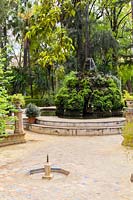 Jardin du Vieux Labyrinthe, également appelé Jardin de la Croix. Jardins du Palais de l'Alcazar, Séville, Espagne.