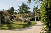Jardin Suspendu 2.0, Hanging Gardens 2.0. Festival International des Jardins 2019, Domaine du Chaumont sur Loire, France. Une vision moderne des jardins suspendus de Babylone.
