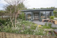 La salle de jardin dans le jardin caché au RHS Malvern Spring Festival 2022
