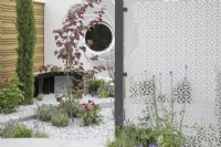 Écran de verre dans 'A Very British Affair' sur APL Avenue - BBC Gardener's World Live 2021