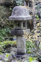 Lanterne en pierre appelée Ishidoro. 