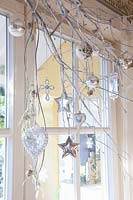 Guirlande de Noël avec décorations en verre 